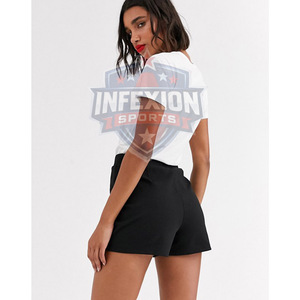Shorts noirs pour hommes à taille haute avec poches, taille élastique, style décontracté, couleur unie, tissu respirant, longueur courte - Product Image 3