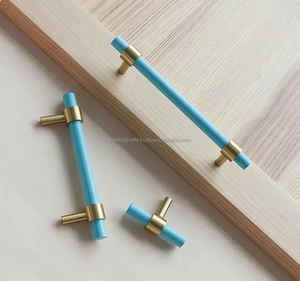 ลูกบิดตู้ลิ้นชักทำมือจากเรซิ่นสีเขียวทะเลขาว  แบบมีลายนูนรูปนางฟ้า สำหรับตู้เสื้อผ้า ตู้ครัว  ขายส่ง รุ่น WRK-141 อินเดีย - Product Image 2