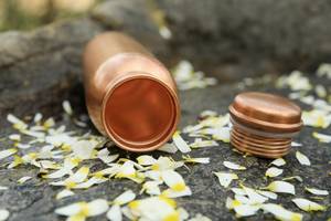 Pure Copper <b>Large</b> Capacity <b>Water</b> <b>Bottle</b> with Lid Direct Drinking Classic Design for Home Office Gym Business Gifts - Product Image 3