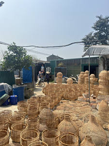 Lanternes en rotin méditerranéen naturel, décoratives pour mariages et festivals, vente en gros du Vietnam - Product Image 6