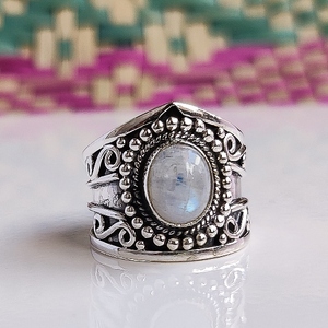 แหวนมูนสโตนเงินแท้ 925 ทำมือ แหวนยูนิเซ็กซ์ เครื่องประดับ - Product Image 1