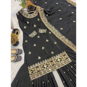 Ensemble de costume pour femmes avec broderie de sequins magnifique pour les fêtes - Product Image 4