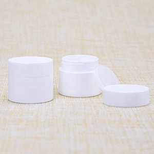 พร้อมจัดส่ง ขวดพลาสติกสีขาว 5 มล. แบบด้าน พร้อมฝา สำหรับผลิตภัณฑ์บำรุงรอบดวงตา-เนื้อครีม - Product Image 1