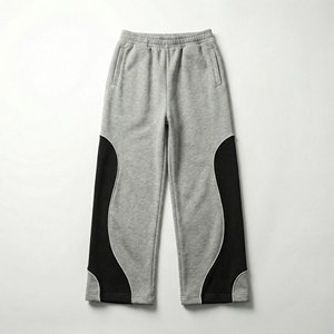 Conjunto Deportivo Gris y Negro de Alto Rendimiento, Conjunto de Sudadera Reflectante para Entrenamiento |   Fabricante de Ropa Deportiva de Alto Rendimiento OEM - Product Image 4