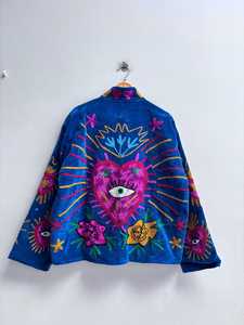 Veste unisexe surdimensionnée en velours bleu roi brodée main motif Cœur Sacré et Œil protecteur, style Bohème Folk Art, pour festivals - Product Image 2