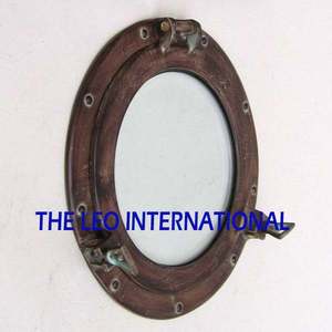 Pièce décorative nautique de forme ronde en métal aluminium finition brillante, design très élégant, pour la maison ou le bureau - Product Image 4