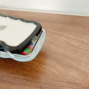 <span class=keywords><strong>เคส</strong></span>โทรศัพท์มือถือ iPhone17/16/15 ดีไซน์ขอบหยักใส ด้านหลังโปร่งแสง พร้อมกริ๊ปกันลื่น น่ารัก ขอบหยัก ป้องกันแรงกระแทก ผลิตจาก TPU นิ่มและกันกระแทกอย่างดี - Product Image 5