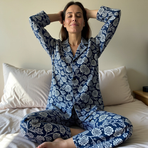 Ropa de noche duradera para niñas Made in India Estampado azul oscuro Jaal con mangas y pantalón largo PJ Set Ropa de dormir para mujer - Product Image 3