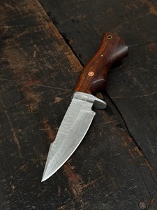 Cuchillo de Caza de Acero de Damasco con Punta Caída, Mango de Madera, Borde Biselado, Hoja Única de 0.6mm de Grosor, No Ajustable - Product Image 4