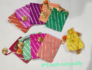 Pochette traditionnelle indienne pour femmes, multicolores, idéale pour offrir en mariage, pour le Ramadan, les fêtes indiennes et les cadeaux de l'Aïd. - Product Image 2