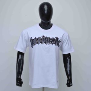 เสื้อยืดคอกลมผ้าฝ้ายสีขาวลายพิมพ์ตัวอักษรสำหรับผู้ชายทรงปกติแขนสั้นสไตล์ลำลอง - Product Image 1