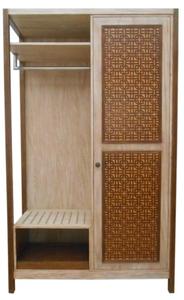 Armoire moderne en bois massif à double porte avec panneau aspect rotin pour chambre à coucher - Product Image 2