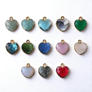 Pendentif Breloque Cœur en Argent 925 Plaqué Or avec Pierre Précieuse Labradorite Facettée Faite à la Main, Vente en Gros de Bijoux - Product Image 3