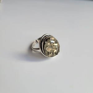 Bagues en argent plaqué avec pierres précieuses naturelles de pyrite, best-sellers, pour la décoration intérieure, bijoux de mode de haute qualité, vente en gros, véritable cristal - Product Image 4