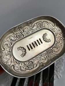 Vintage Style Silver Finished Cutlery <b>Caddy</b> Tool Stand Ideal For Dining <b>Table</b> Elegant Flatware Holder And Kitchen Decor Display - Product Image 4