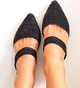 Handmade Raffia <b>Mules</b>: Black Moroccan Summer Shoes - Product Image 2