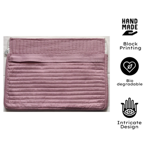 Housse d'ordinateur portable personnalisable et élégante en coton matelassé imprimé à la main, avec poches zippées, légère et durable pour le bureau - Product Image 3