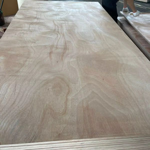 Contrachapado Comercial Okume/Bintangor/Styrex 4x8 WBP para Láminas de 18 mm de Espesor, Marca FOMEX de Primera Clase - Product Image 1