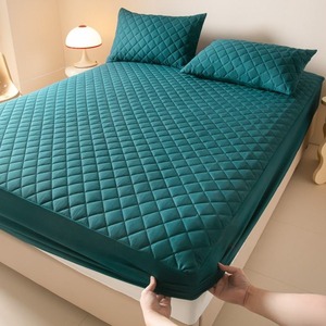 Luxury Cotton <b>Waterproof</b> Mattress Protector Eco-Friendly Anti-Slip 300tc Customizable Mattress Protector - Product Image 5