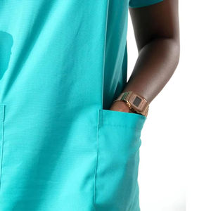 Tenues médicales en toile 100 % coton pour femmes, uniformes d'infirmière, blouses d'hôpital avec couleurs personnalisables et détection d'aiguilles - Product Image 4