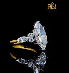 Bague de fiançailles unisexe en or 9K/14K/18K avec diamant de laboratoire taille marquise 2 carats couleur DEF, motif floral en grappe, OEM ODM Vente en gros B2B - Product Image 5