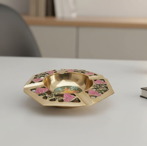 Oval <b>vintage</b> brass <b>ashtray</b> decorated with vibrant hand-painted patterns, available at wholesale prices. - Product Image 2