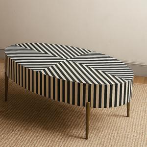 Venta Exclusiva de Mesa de Centro con Incrustaciones de MOP en Blanco y Negro de Calidad Estándar, Diseño Único con Incrustaciones de Hueso, Estilo Art Deco para Bodas - Product Image 4