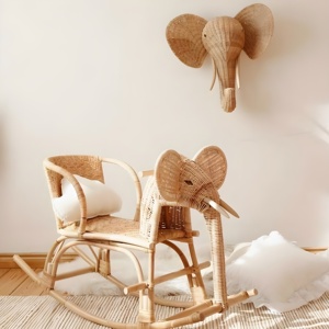 Chaise à bascule pour bébé en forme d'animal, adorable balançoire en rotin en forme de cheval et d'éléphant, vente en gros, écologique, faite à la main, animaux à monter - Product Image 5