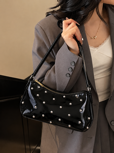 Bolso de Hombro de Cuero PU con Remaches, Estilo Vintage Brillante, con Forro de Poliéster, Correa Única y Cierre de Cremallera, para Uso Diario, Fiestas y Viajes - Product Image 3