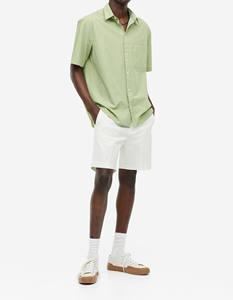 เสื้อเชิ้ตผู้ชายถักนิตติ้งสไตล์ลำลองสำหรับฤดูร้อน แฟชั่นใหม่สไตล์ไฮสตรีท กระดุมติดปก แขนยาว เหมาะสำหรับใส่ทำงานหรือใส่ลำลอง - Product Image 6