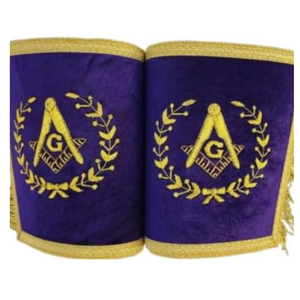 Uniquen Enterprises pour les accessoires de cérémonie maçonniques : Gants de cérémonie, badges brodés or, garnitures en velours - Product Image 1