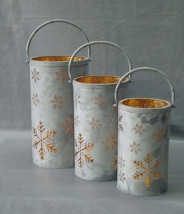 Lanternes décoratives pour la maison, nouvelle conception, découpées au laser, avec finition thermolaquée, pour espaces extérieurs et intérieurs, style Urban Born Antique. - Product Image 1