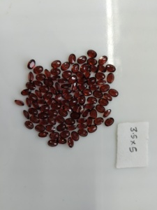 Granat rouge naturel 5x3,5 mm, coupe ovale, pierre précieuse de qualité supérieure pour la fabrication de bijoux - Product Image 4
