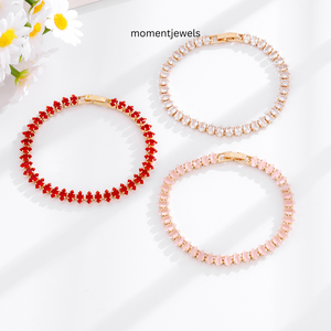Brazalete Abierto Ajustable con Eslabones de Piedras de Colores y Zirconia Geométrica Chapado en Oro de 18k para Mujer, Ideal para Fiestas - Product Image 3
