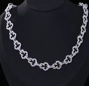 Cadena Cubana de Oro Blanco de Lujo Unisex de Moda, Certificada por IGI, con Diamantes Moissanite, para Regalo de Boda - Product Image 1