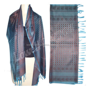 Bufanda de Poliéster de Diseño para Mujer, con Sensación de Seda, Estampada, a la Moda, Regalo para el Día de San Valentín, 3 Colores, Estilo a Rayas - Product Image 2