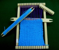DANKING HC0119 Telar de Madera con Hilo Azul, Herramientas para Tejer a Mano, Personalizable, Exportación Disponible, Hecho en TAIWAN, Decoración del Hogar