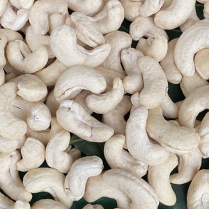 เม็ดมะม่วงหิมพานต์ดิบคุณภาพจากโรงงานที่เชื่อถือได้ WW180, WW240, WW320, เม็ดมะม่วงหิมพานต์ LP บรรจุภัณฑ์ขนาด 1 กก. บรรจุภัณฑ์แบบกำหนดเองได้ - Product Image 1