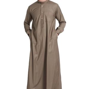 Vente en gros ODM – Thobe décontracté pour homme en polyester brodé à la main, manches courtes, respirant, coupe ample, longueur cheville - Product Image 1