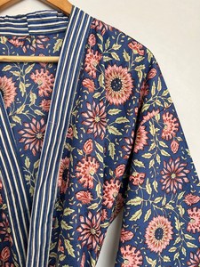 Bata Kimono de Algodón 100% Tejido para Mujer con Estampado Digital de Dibujos Animados, Camisón de Verano Hecho a Mano ODM con Cuello en V y Cintura Elástica de Longitud Completa - Product Image 4