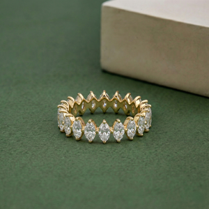 Anillo de Diamante Cultivado en Laboratorio con Corte Oval Brillante de 2.64 Quilates, Plata de Ley 925, Ligero, Moderno y Único, Joyería de Boda para Él - Product Image 1