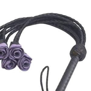 Látigo de piel de oveja con hebilla de acero de 2.5 cm de ancho, movimiento equilibrado y mango duradero - Product Image 4