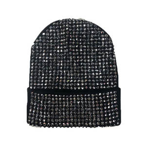 Gorro de Invierno de Punto con Pedrería Brillante, Gorro Cálido y Suave con Cristales Decorativos - Product Image 1