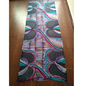Bufanda de Mujer de Lujo, Diseño a Mano, 70x180cm, Transpirable, Ligera, Suave, Cálida y Elegante para Todas las Temporadas - Product Image 2