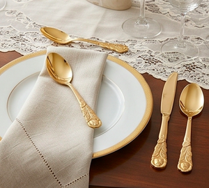 Ensemble de couverts élégants en or avec poignées à motif feuille, finition miroir haute brillance, résistant à la rouille, en métal, pour les dîners de mariage - Product Image 5