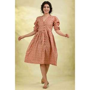 Vestido Midi Estampado 100% Algodón Ecológico para Mujer, Color Durazno, con Botones al Frente, Mangas Abullonadas, Cintura Natural, Ligero, para Verano - Product Image 1