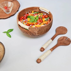 Tazón Decorativo de Madera de Mango Hecho a Mano con Cuchara para Mesa de Comedor Moderna y Decoración del Hogar - Product Image 2