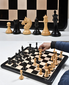 Jeu d'échecs en corne fait à la main de qualité supérieure avec des pièces complexes en cuir opulent plateau en vinyle pour les jeux de société - Product Image 1