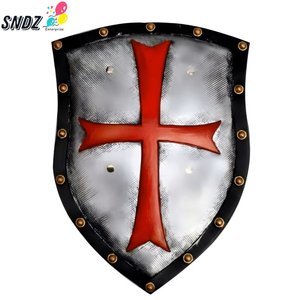Escudo de Caballero Medieval Personalizado de Espuma Segura para Disfraz de Juego de Rol - Escudo Rojo/Negro Coleccionable Decorativo Unisex Edades 14+ - Product Image 1