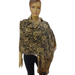 Elegante Bufanda Hijab Cuadrada de Rayón Viscosa de Lujo, Alta Calidad, Diseño Paisley a Cuadros Negro y Amarillo, Suave y Elegante para Adultos - Product Image 1